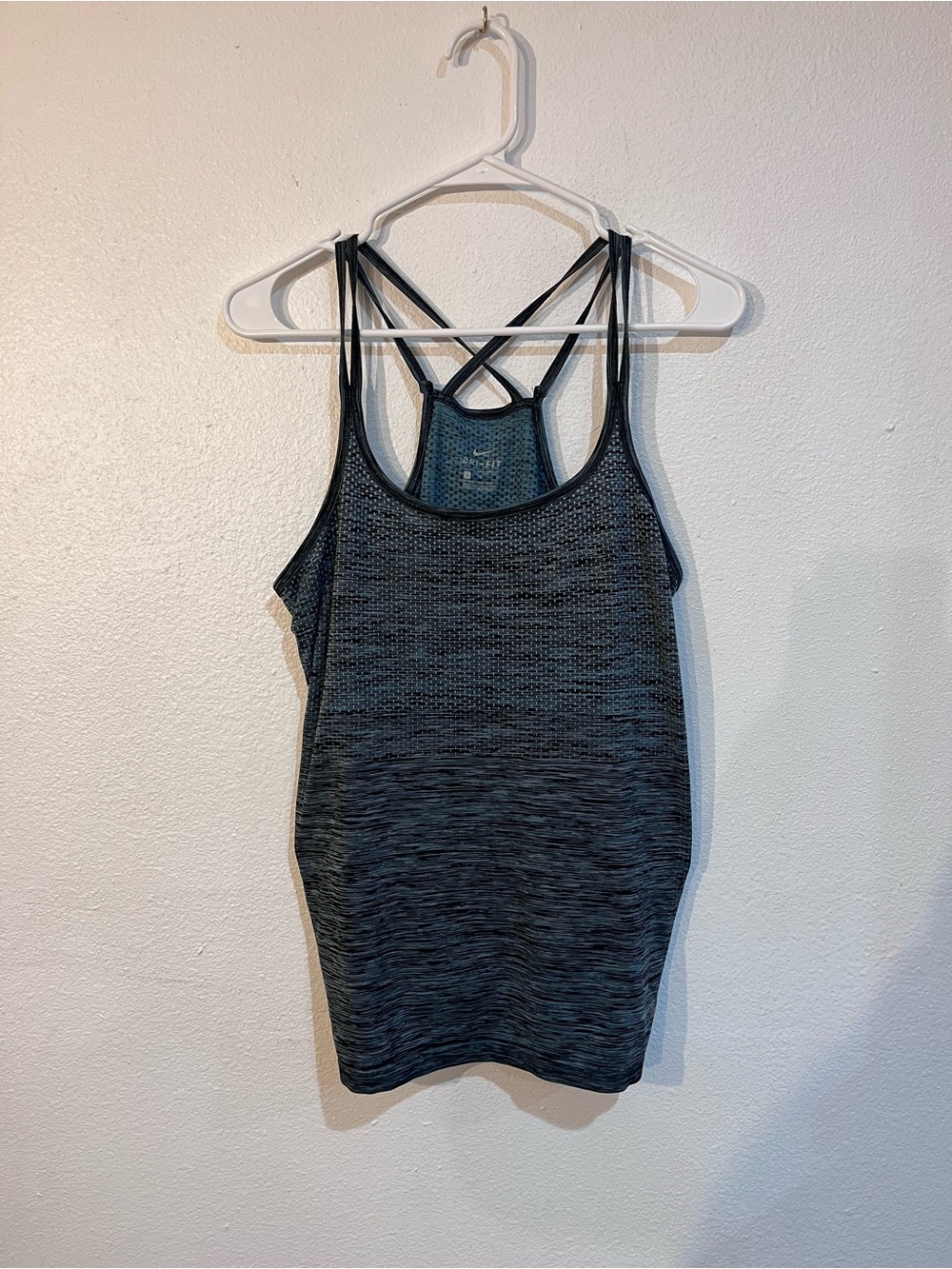 Nike Dri-FIT Seamless Knit Strappy Tank Top Dark Grey Heather Women's Size Large